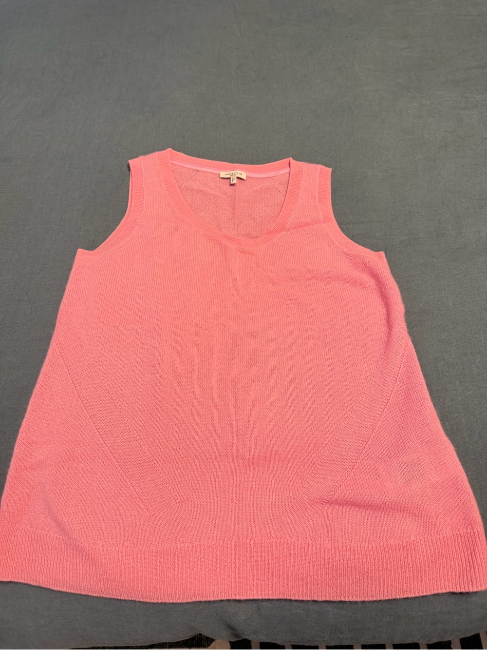 Lafayette148 100% cashmere sweater tank